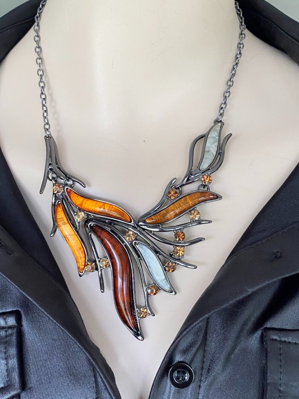 Statement Sculptural Amber Leaf Rhinestone Bib Necklace Gunmetal